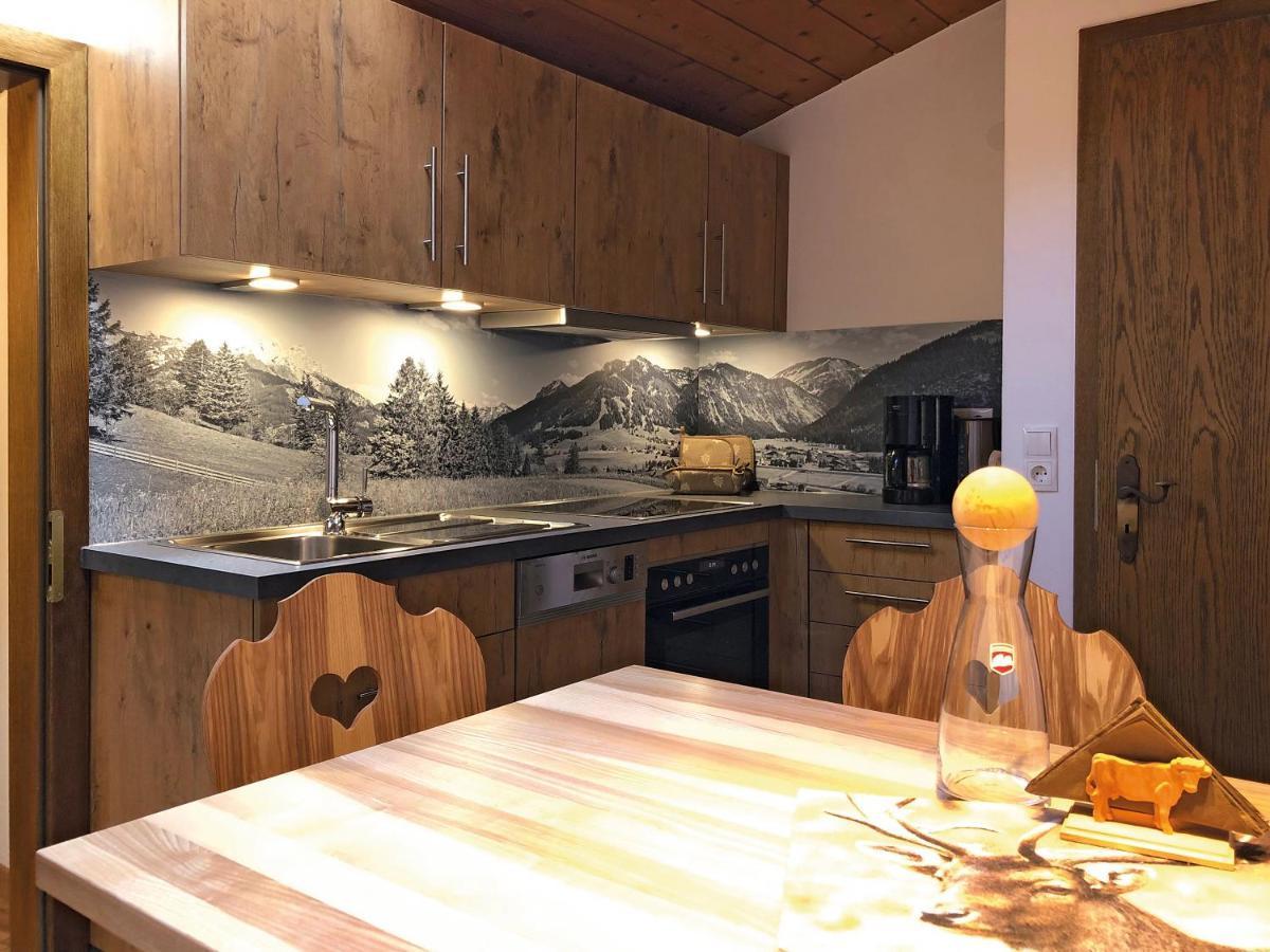 Ferienwohnungen Meusburger Tannheim Bagian luar foto